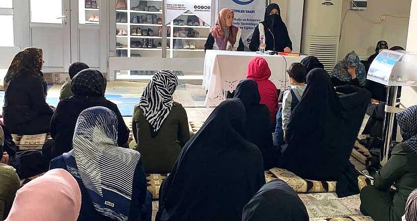 YETİMLER VAKFI BİNGÖL TEMSİLCİLİĞİ’NDEN MİRAÇ KANDİLİ ETKİNLİĞİ